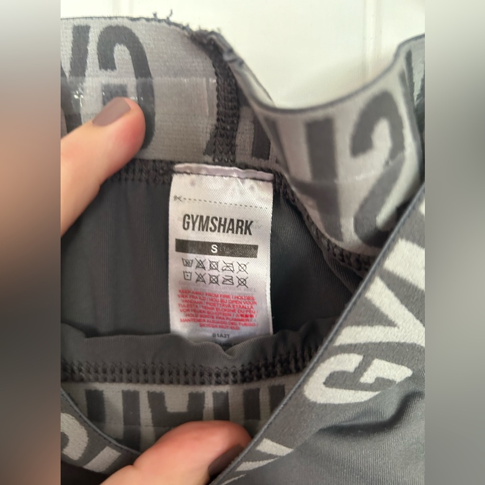 Gymshark Women’s Leggings‎ Gray Size Small - Picture 2 of 4
